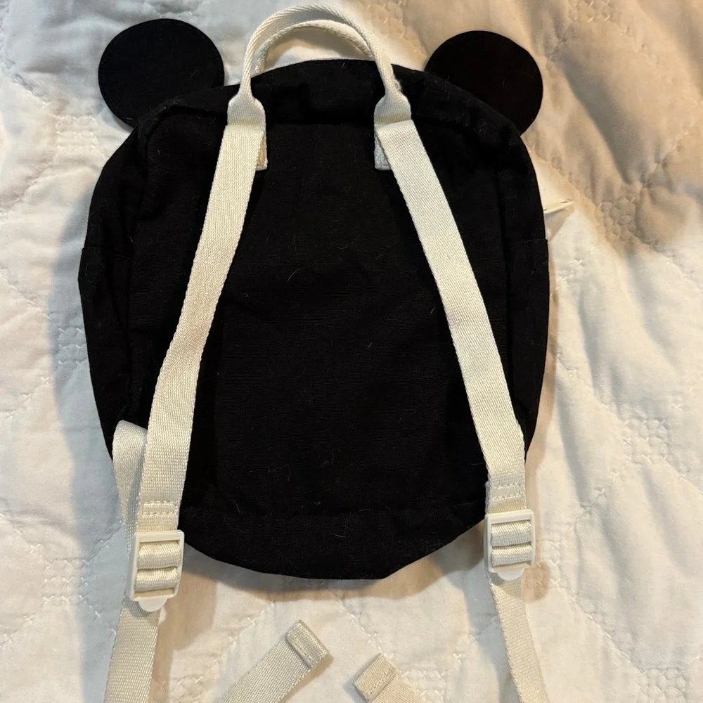 Disney Child’s Mickey Mouse Black Kids Backpack H & M 🖤 🖤